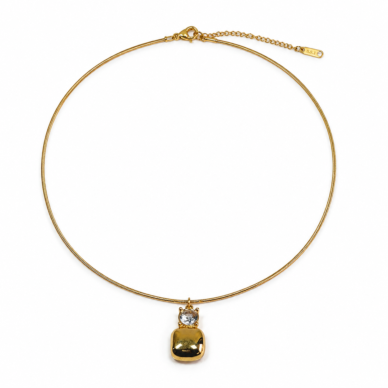 DIAMORA Necklace
